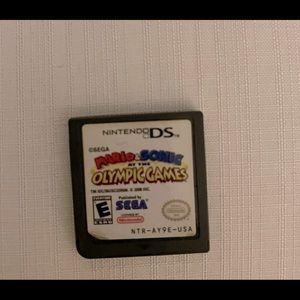 Mario & Sonic Olimpic Games card
Súper Mario Bross card 
For Nintendo 3DS